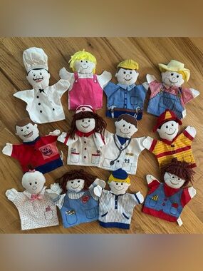 children’s toy cloth pretend play Hand Puppets Family  Career Doctor  Nurse Chef